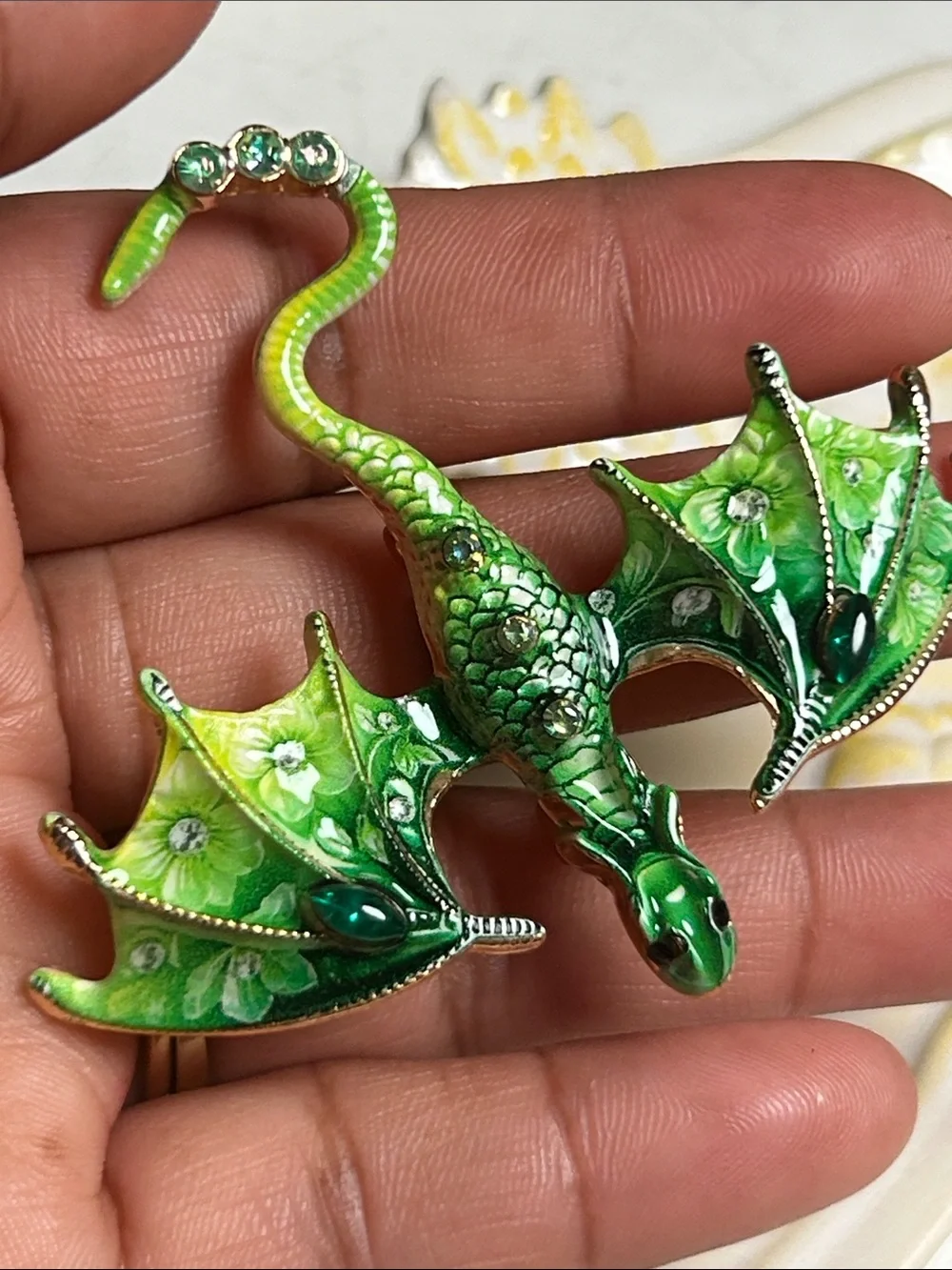 Green Enamel Dragon Reptile Brooch - Decorative Pet Reptile Accessory